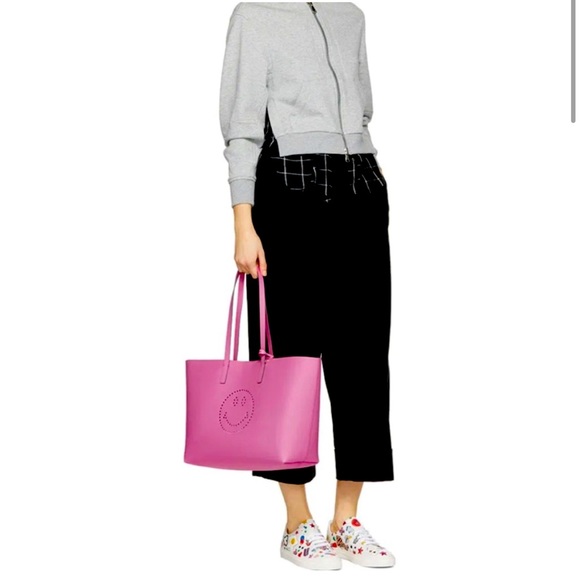 Anya Hindmarch Ebury Smiley Shopper Leather Tote Bag - Picture 2 of 13